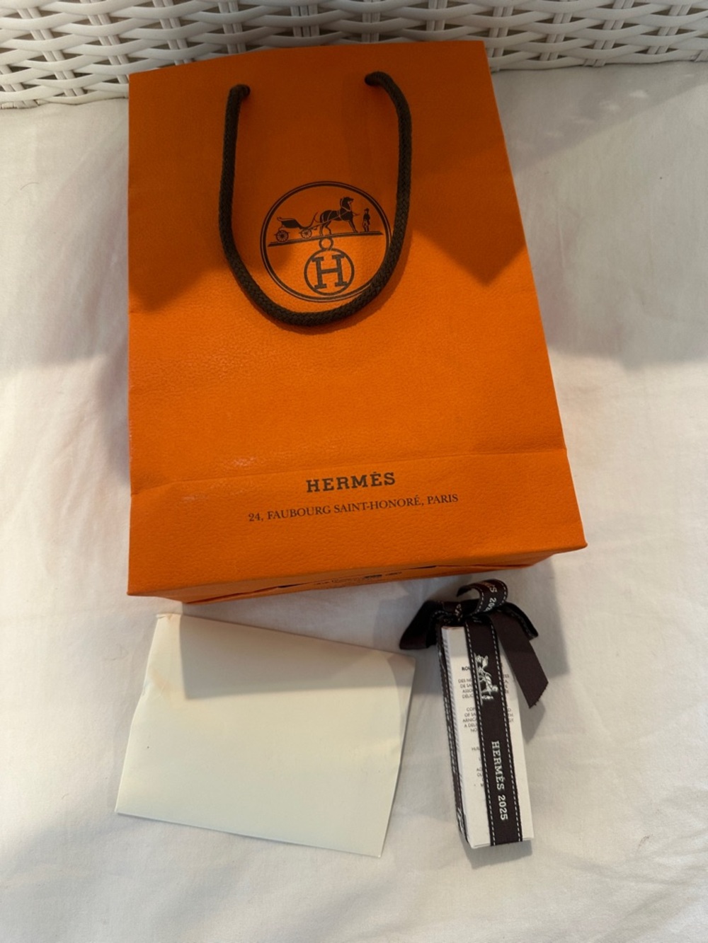 Hermes Infused Lip Care Oil Rouge Amarelle 04 Brilliant new in box